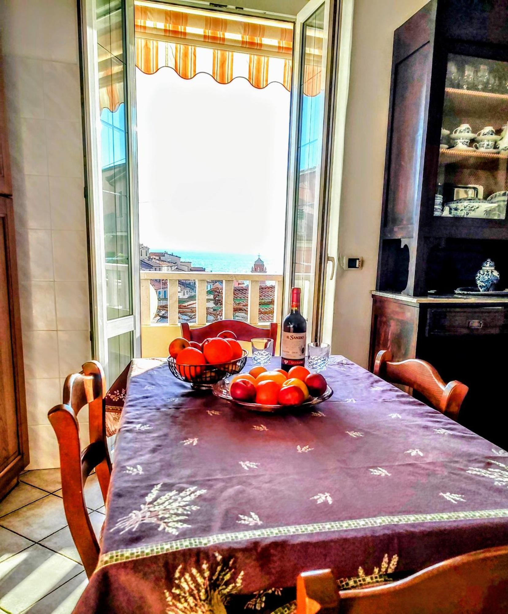 -La Terrazza Nel Vigneto- Golfo Dei Poeti Appartement Tellaro Buitenkant foto